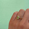 peridoot ring met diamant cluster vintage gouden ring 9k