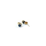 gouden_saffier_oorbellen_studs gouden oorknopjes saffier studs