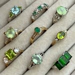 gouden ringen met groene steen - edelstenen groen