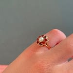 gouden ring bloem model granaat parel