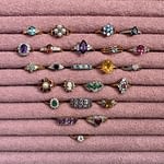 vintage ringen collectie in hartje