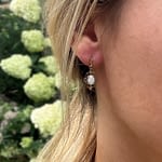 opaal_oorbellen_vintage_hangers_goud opaal oorbellen vintage hangers goud