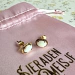 vintage_gouden_opaal_oorknopjes_9k_ve12 vintage gouden opaal oorknopjes van 9k