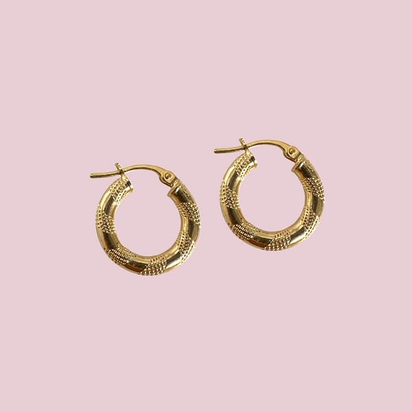 gouden oorringen tube hoops