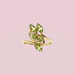 vintage gouden ring met groene saffier korund