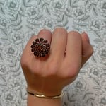 gouden ring granaat groot bloem cluster ring