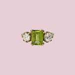 vintage peridoot ring rechthoekig gouden trilogie