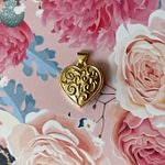 vintage locket medaillon hartje goud met versiering