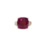 gouden robijn ring cushion cut vierkant met diamantjes