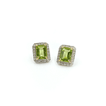 oorknopjes peridoot en diamant cluster