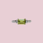 vintage peridoot ring rechthoek en diamant witgoud