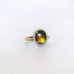 vintage ring met opaal en diamant cluster 9 karaat goud