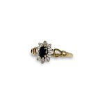 vintage lady di ring 9 karaat goud en saffier