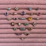vintage ringen collectie in hartje