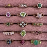 vintage ringen collectie in sieradendoos