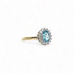 cluster ring lichtblauwe steen topaas en diamant