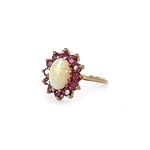 vintage entourage ring opaal en robijn