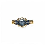 vintage ring saffier horizontaal met diamant accent