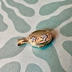 vintage 14 karaat locket ovaal met bloemetjes