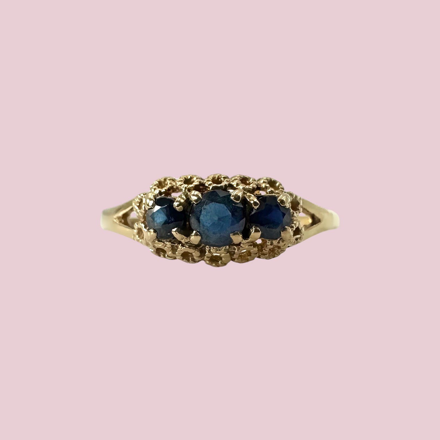 vintage ring saffier trilogie 9k