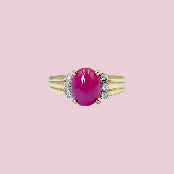 vintage ring roze robijn en diamant robijn cabochon