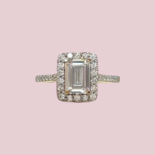 gouden halo ring zirkonia met rechthoekige steen cz