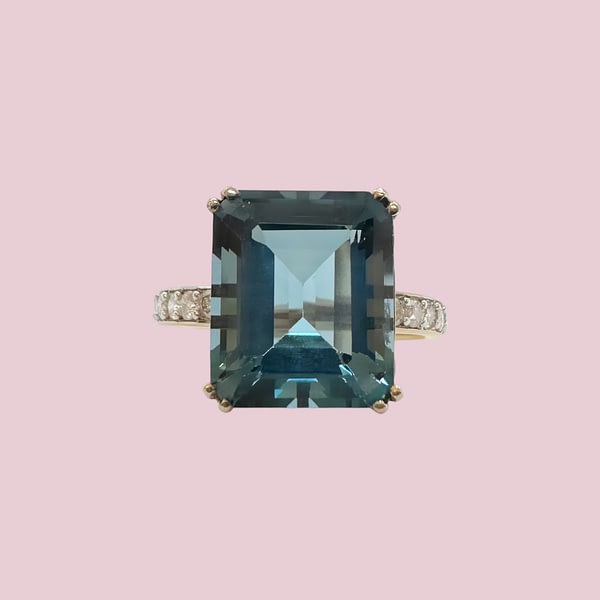 vintage ring topaas en diamant 9k goud