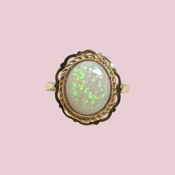 vintage opaal ring van 9 karaat goud