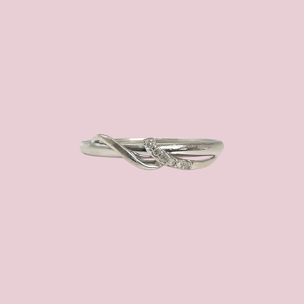 vintage ring witgoud met diamant van 9 karaat
