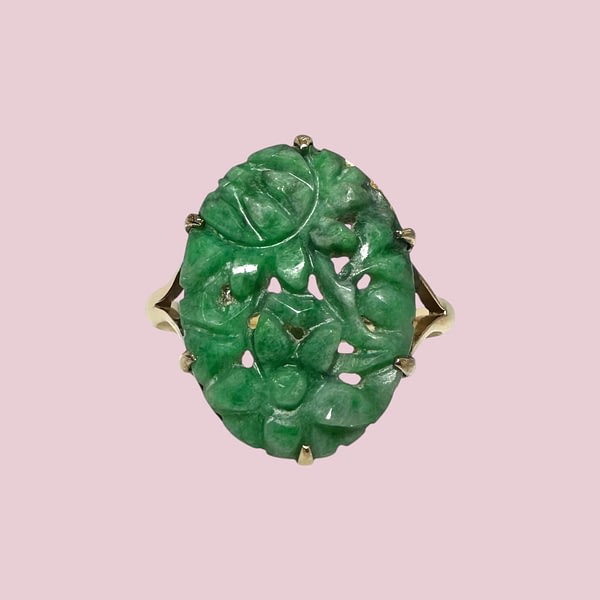 vintage ring jade groen gekerfd negen karaat goud