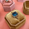 cocktail ring blauwe topaas en diamant van sieradenmeisje
