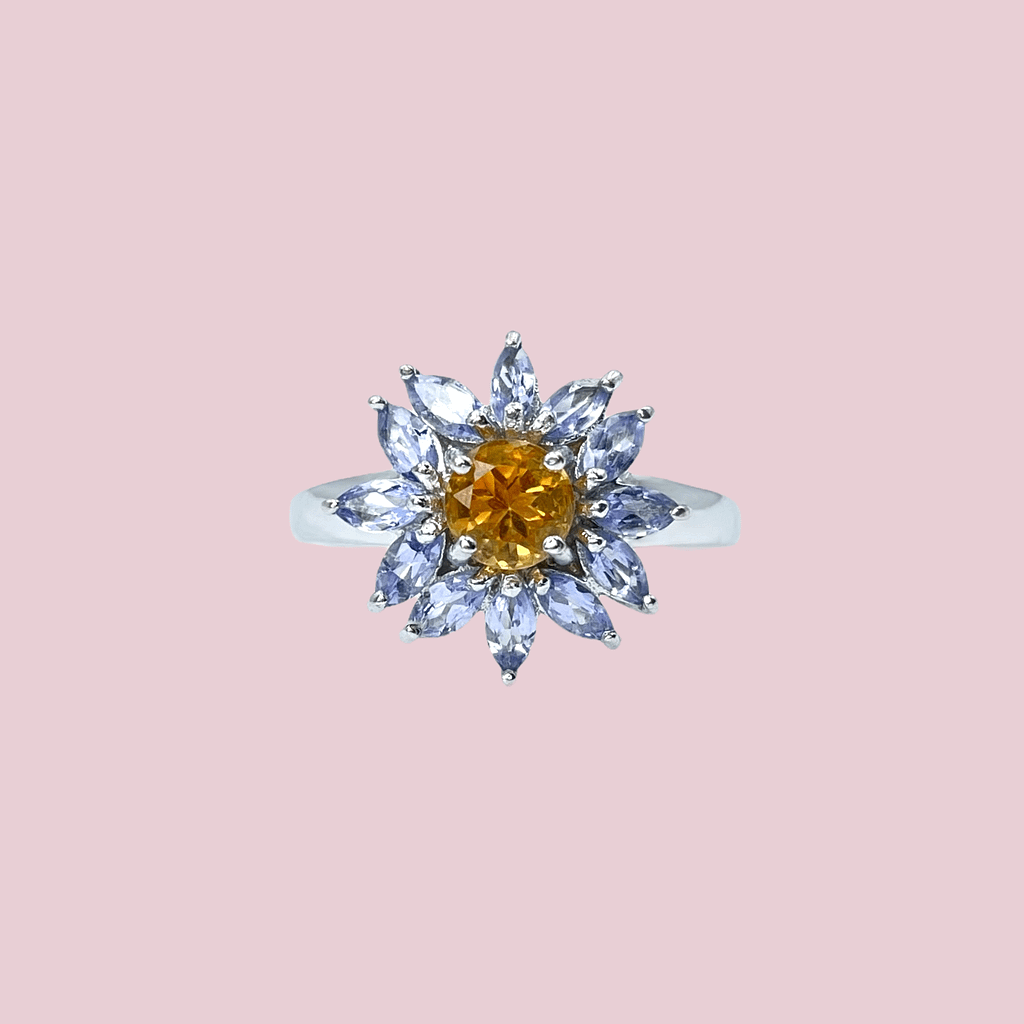 witgouden ring bloem model gele citrien en lila ioliet vintage ring