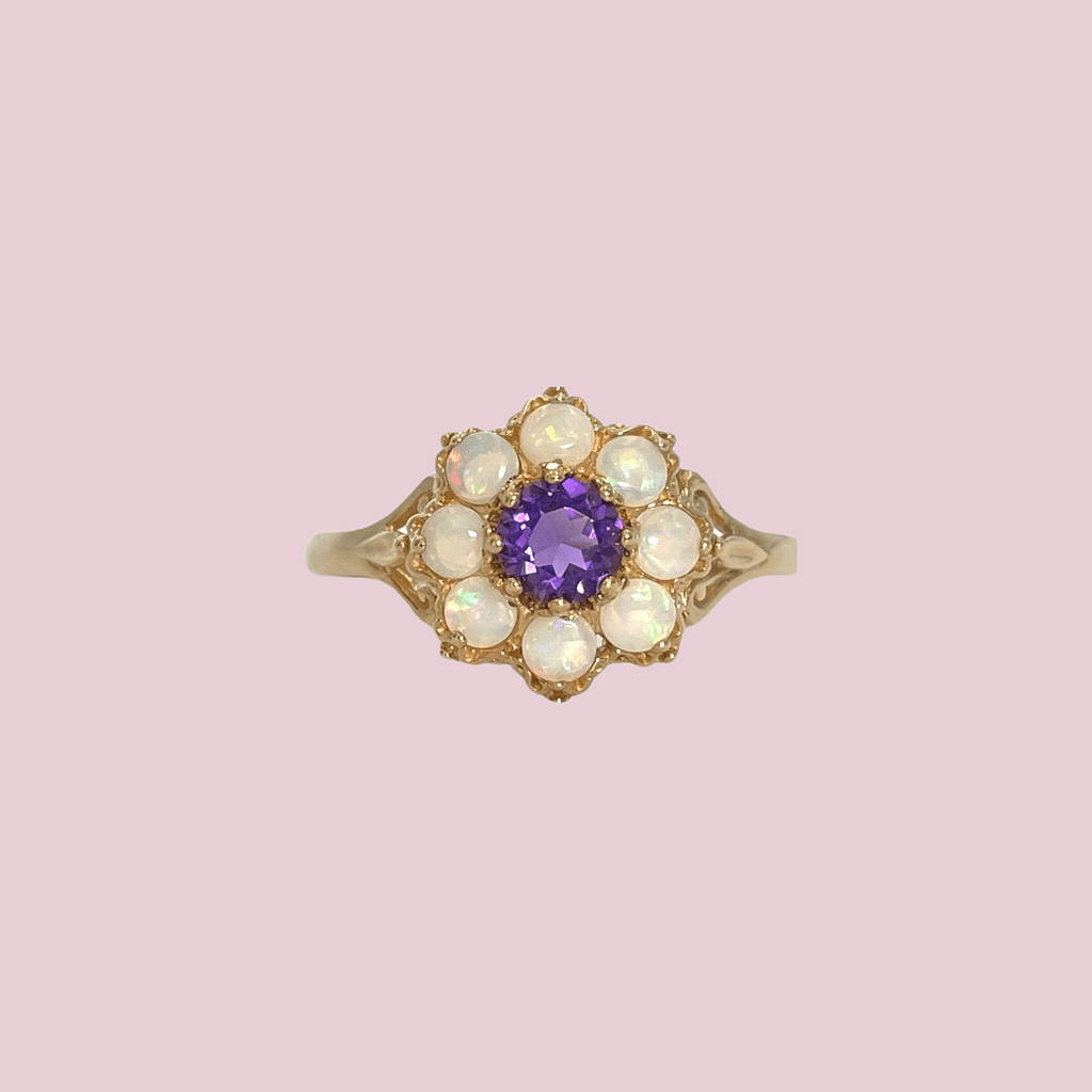vintage ring met bloem cluster van amethist en opaal