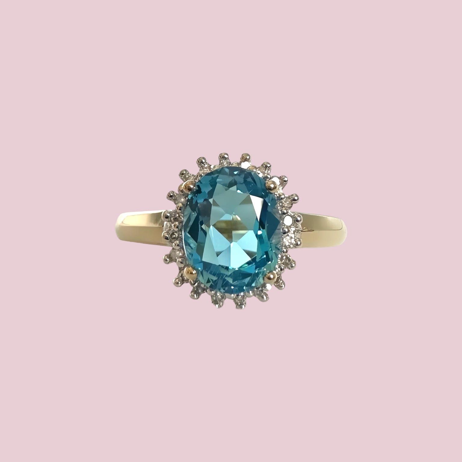vintage ring blauwe topaas en diamant cluster