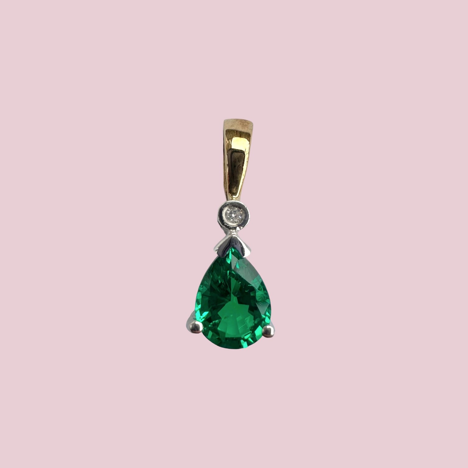 vintage hanger peer smaragd en diamant