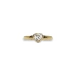 gouden teenring met hartje steen