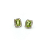 oorknopjes peridoot en diamant cluster