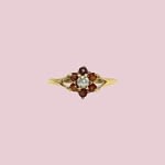 vintage ring granaat en parel bloem