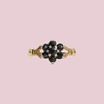 vintage ring saffier cluster bloem