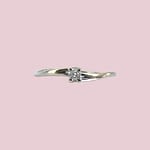diamant solitair verlovingsring van 9 karaat witgoud