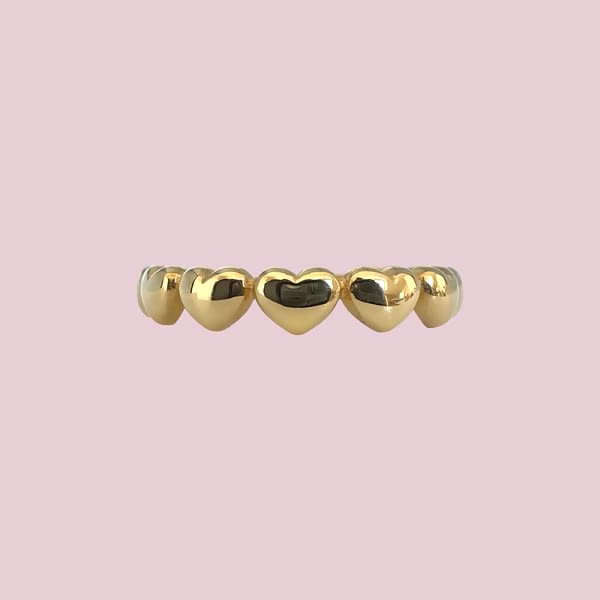 gouden ring met hartjes band van 9 karaat