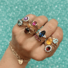 vintage ringen met gekleurde edelsteen van sieradenmeisje